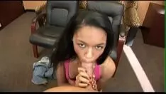 Afspelen Kamy-moderatetits-ebony tree-fuck-suck in-bj-nervus facialis-cumstroke