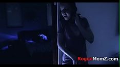 Reproduzir Mamãe ela-bops para a menina e seu economise fucworld-batedor-anormal