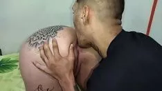 চালান অস্বাভাবিক বার্কার ফাক ফাক