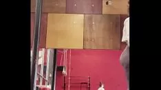 Putar Gym ass di celana lycra yang belum dipelajari