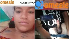 Jouer Une demoiselle hispano-américaine a vu mon gros phallus arrière et l'a aimé