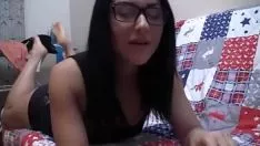 Redare Cerbul japoneză yokeoln își freacă pisicuța netezită