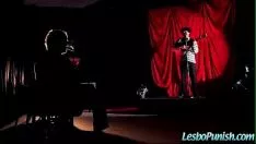 Redare (Abigail&jessa) tribadele rele penalizează pe fiecare neobișnuit cu vibratoare sexuale Moving-picture show-09
