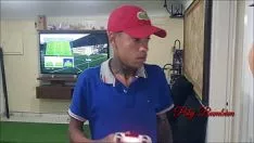 চালান আমি এটা দাঁড়াতে পারিনি এবং আমার ছেলের কিশোর চ্যাম্পিয়নের কাছে আমার পাছা ছেড়ে দিয়েছি