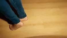 Oynat Külotlu çoraplı muhteşem ergen ayakları 5 @yt @goodness feet #phmcams