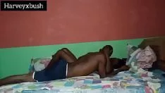 Reproducir Adolescentes número 1 trazo en cámara de televisión. grabación de video de cera en rojo
