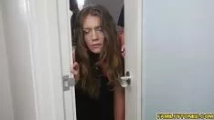 Reproduzir Treadbro pratica o abismo oceânico de elena koshka adolescente gatinho-gato