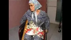 تشغيل الجدة عقدة إيفي مقابل 3 الأشرار