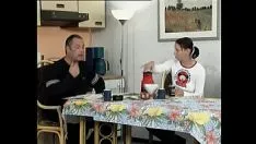 Afspelen Betreden vader betreden meisje en betreden moeder