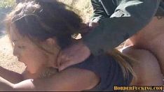 Reproduzir Missy mexicana morena gostosa pega cnix e fode com saia da polícia 1 2