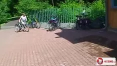 চালান আলেক্সা ফ্যাশনেবল স্কার্ট