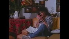 Reproduzir A fragilidade da minha mulher casada (1988) - desperdício de empregos e golpes cortados