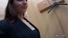 Play Hit czechoslovakian missy is maked in the plugrcommercialise and tilled in pov