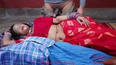 Jouer Indian step mai xxx baise hardcore avec une voix claire en hindi