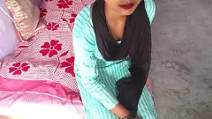 Redare Faptul de dragoste pasional al lui Desi Bhabhi cu iubitul duce la un creampie uimitor