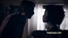 Putar Ebony Teen Demi Sutra menjadi kasar dan mentah dengan Steve Holmes yang eksotis