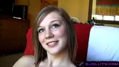 Reproduzir 19yo amador tatteu dando intensos boquete de POV e handjob