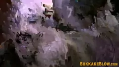 Putar HD Gangbang Action: Pixiee Little dan Porscher Wells mengambil beberapa penis di blowbang yang intens