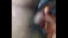 播放 异国情调的印度Maharasta三人组：激烈的铁杆动作