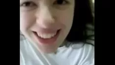 Abspielen Meine Schwester Giulia lutscht meinen Sashay, bevor sie mit Champions unterwegs ist