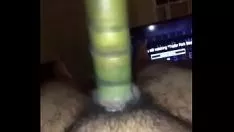 Играть Шпагат корыто ебать