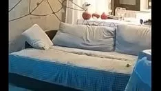 Reproducir Toca el hechizo de gatito de su chica que ven televisión