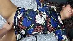 Putar Aku bercinta dengan dku. adik remaja, dia bangun dan saya cum di kucing-kucingnya