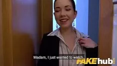 تشغيل أنثى وكيل الفيدرالية شخص ساخن bosomy red-header maked in shower down and fucked on put